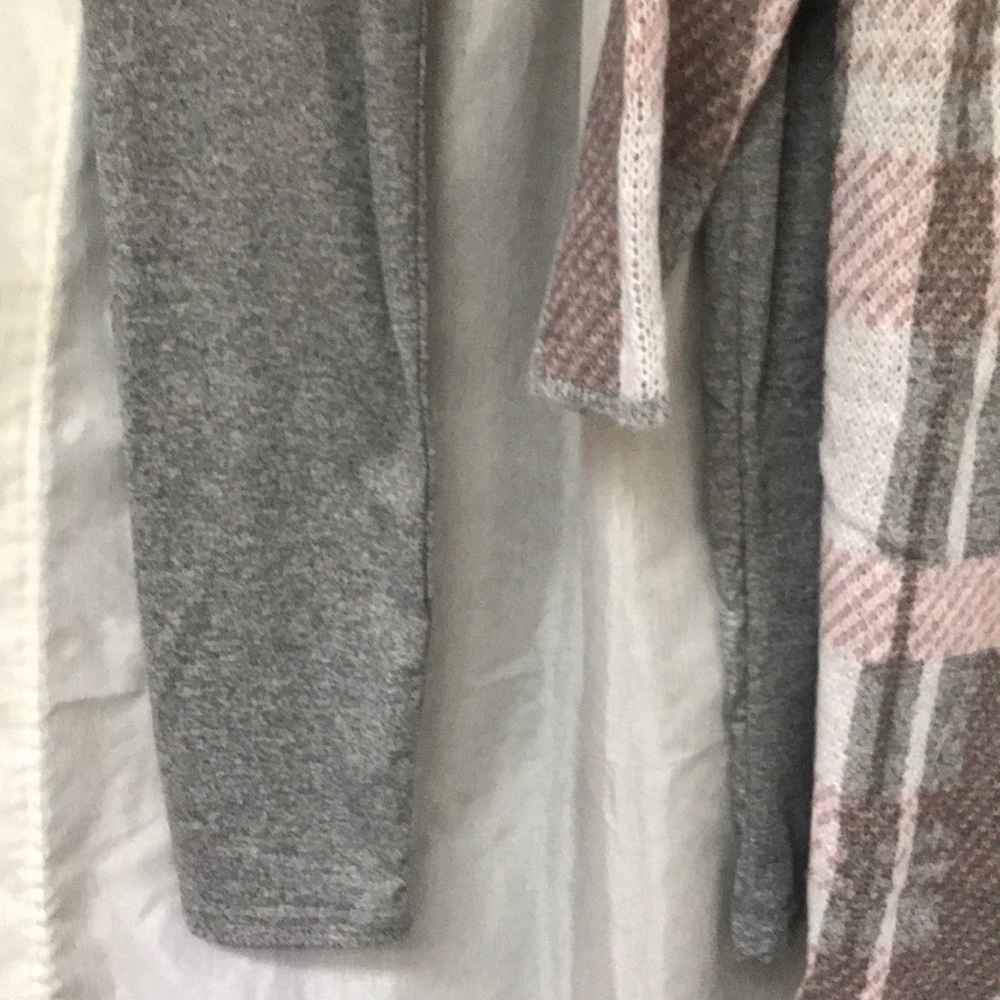 Pink/grey shacket - Picture 7 of 14